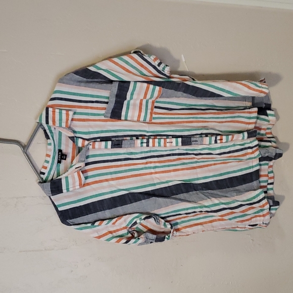 XL multi-colored button up short sleeve shirt - Picture 1 of 1
